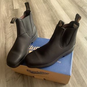 New Blundstone Boots
